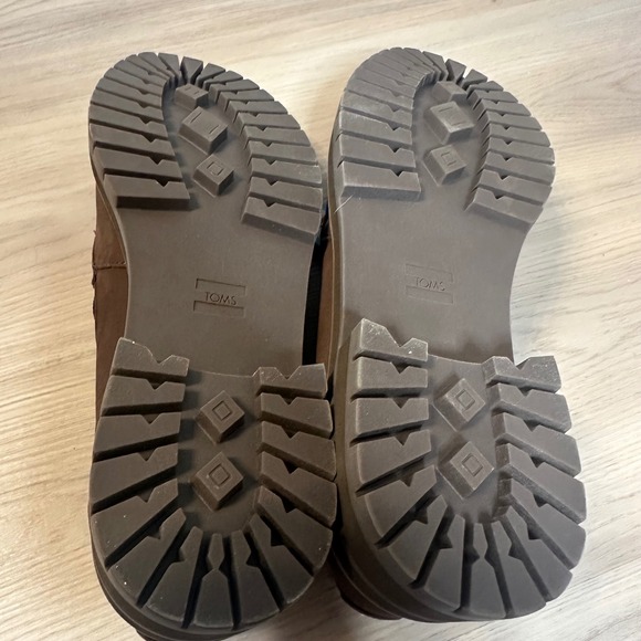 TOMS Cara Loafers Oak Brown Leather Lug Sole Penny Shoes 10021357 Womens 11 - Picture 7 of 8